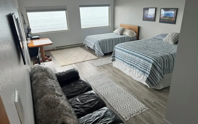 King Halibut Lodge
