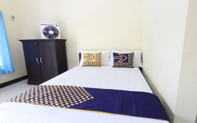 OYO Life 93155 Wisma Sarah