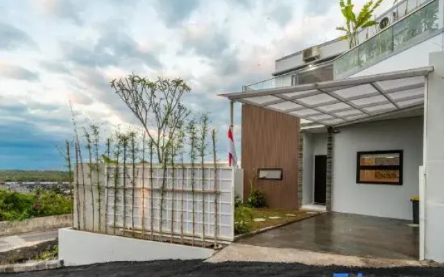 The Peak - 2BR Luxury Hill Villa Nusa Dua