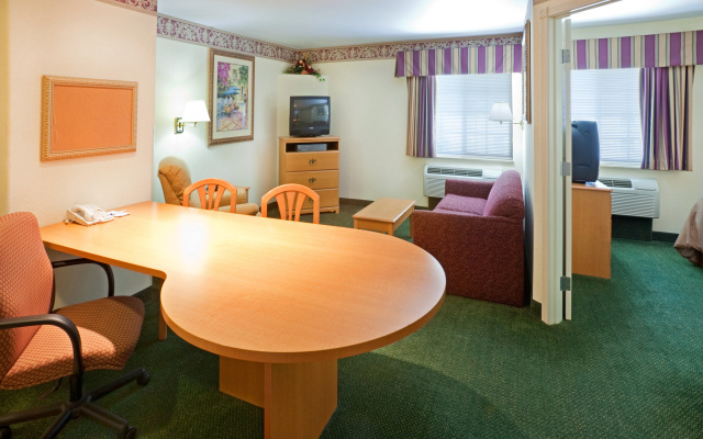 Candlewood Suites Tyler by IHG