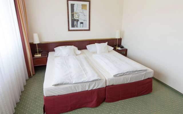 Amedia Siegen, Trademark Collection by Wyndham
