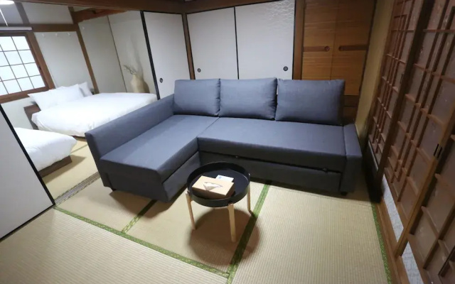 Kawamoto Villa 926