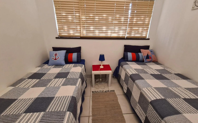 Rockview Holiday Beach Apartment