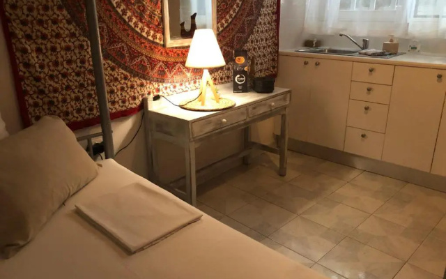 Rhodes Backpackers Boutique Hostel