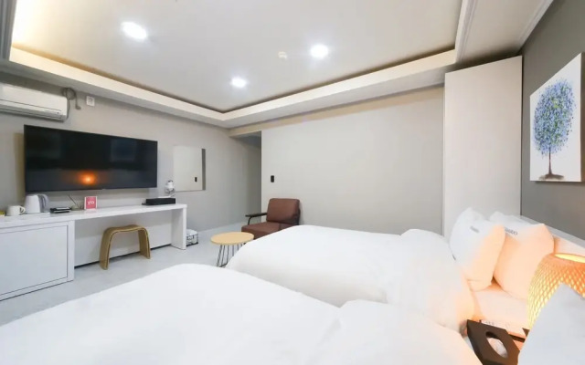 Ulsan Yeongnam Alps the Bamboo Hotel