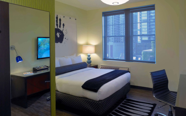 ACME Hotel Chicago, Outset Collection by Hilton