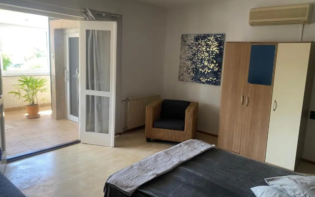 Dub center apartment II