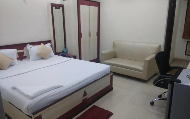 Hotel Saptaparna