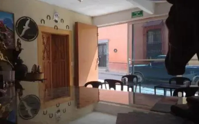 Hotel Roselyn