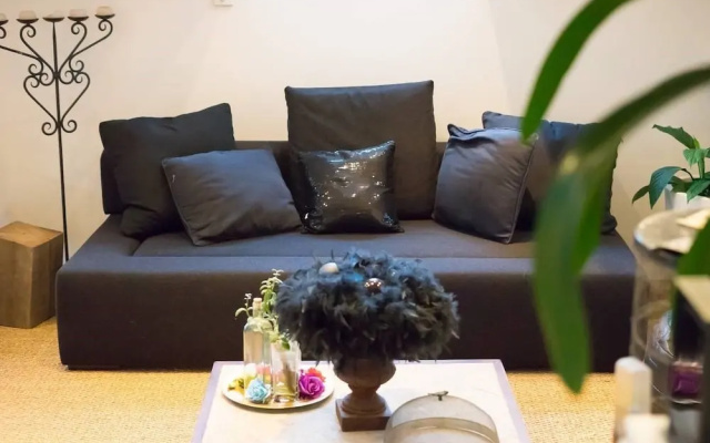 Boudoir -magnifique Triplex -coeur Vieille Ville