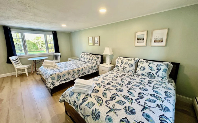 Sandy Neck Motel