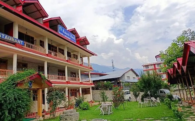 Fabhotel Mahavir