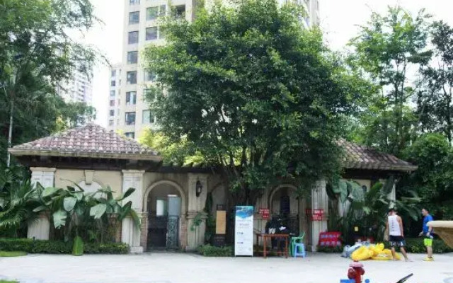 ZiYu Riverview Apartments