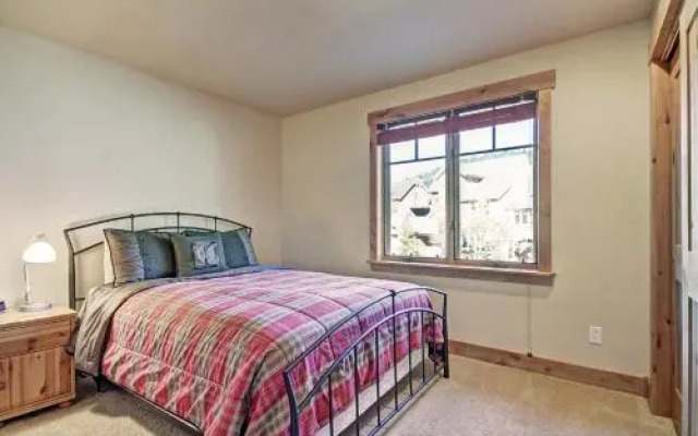 Settlers Creek Townhomes