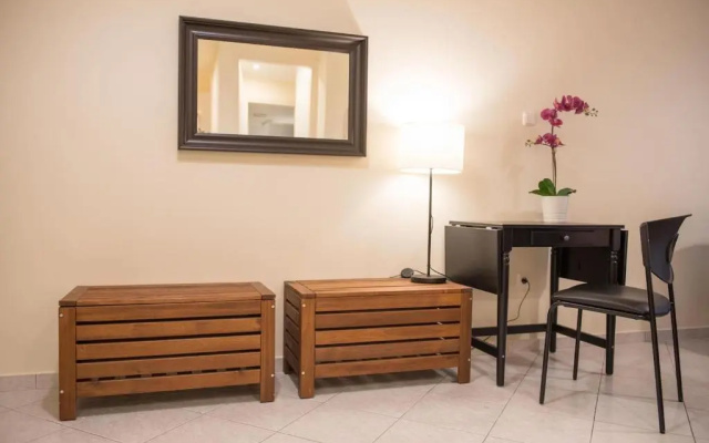 All new 55m Apartment in Athens 150meters from subway