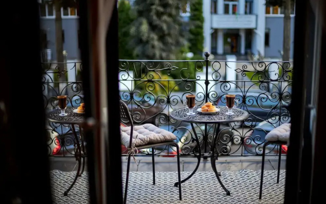 PaulMarie Apartment near Nezavisimosti