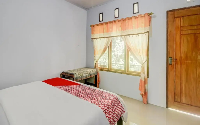 OYO 90924 Tarsius Homestay