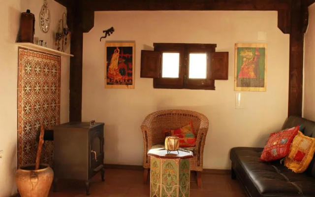 Casa Escondida