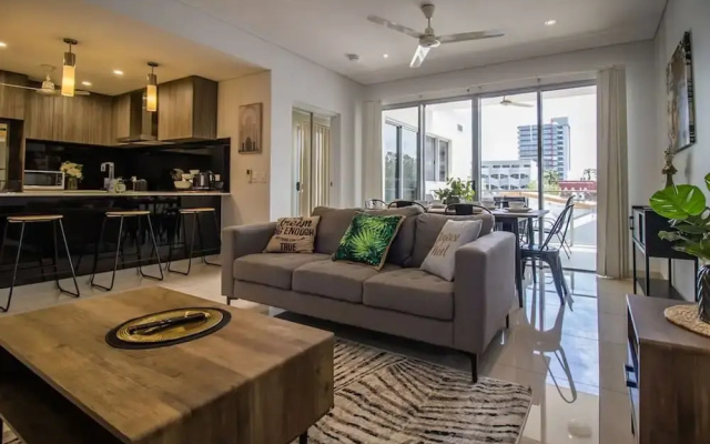 ZEN CENTRAL CBD - 3 Bedroom Apartment