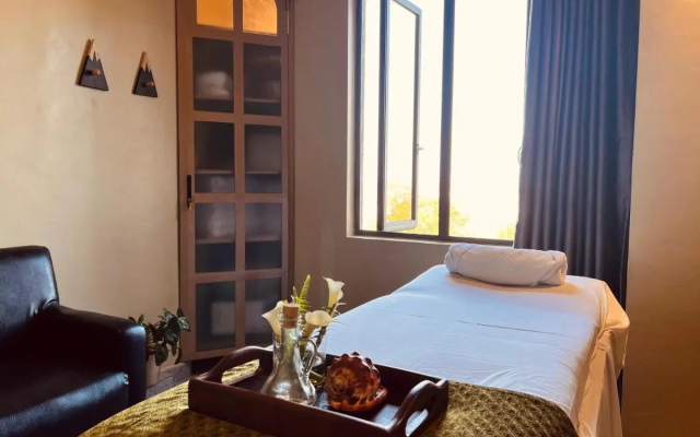 Urban Park Suites Hotel