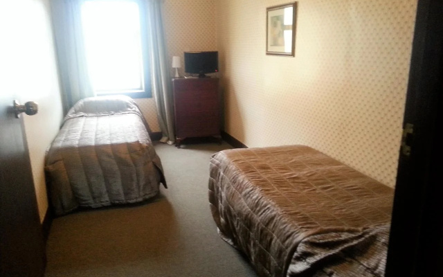 Foveaux Hotel