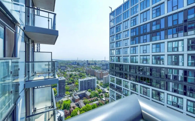 Dundas District Suites