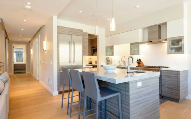 Luxury Old Town Residence