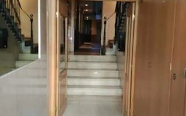 Downtown Apartment -  Atocha-Station & Parking