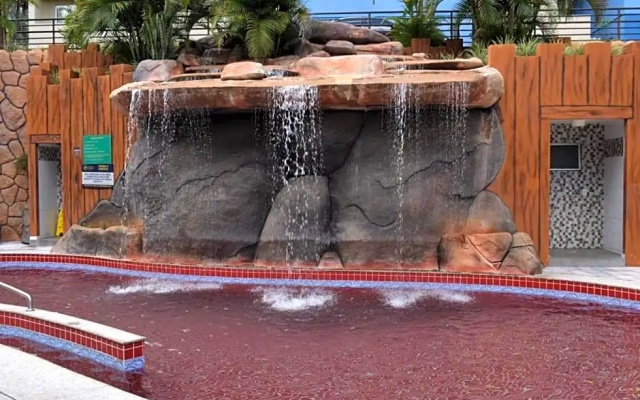 Hotel golden dolphin grand hotel 130