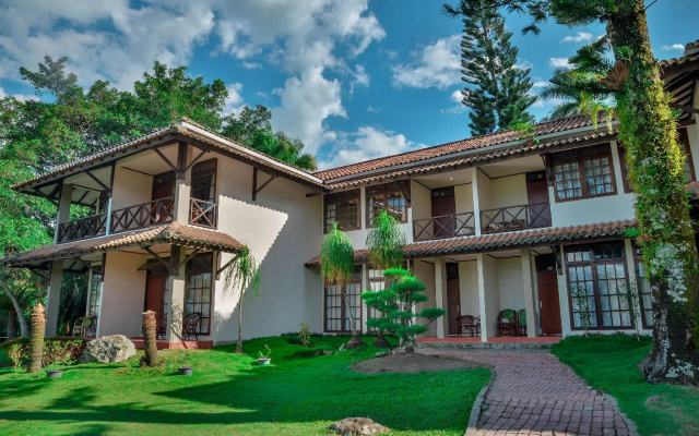 Silintong Hotel