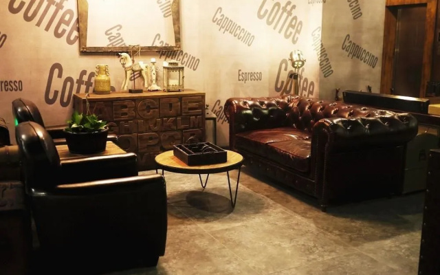 James Joyce Coffetel Shijiazhuang (Railway Station)