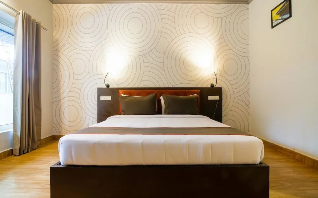 Oyo Flagship 267 Morjim Grand Inn