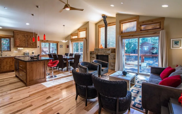 Tahoe Donner Home by RedAwning