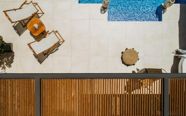 Emerald Villas & Suites