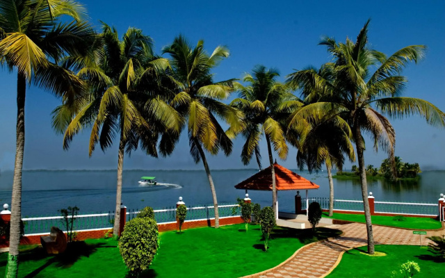 Kalathil Lake Resort
