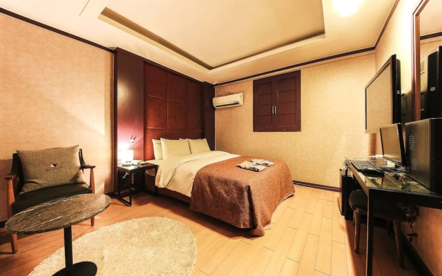Hotel Ramses