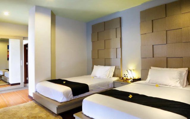 The Cave Hotel