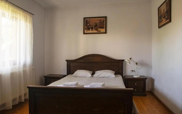 Pension Andras House
