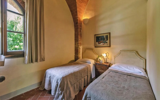 Apartment in Santo Pietro Belvedere With Pool-formerly TUI Ferienhaus