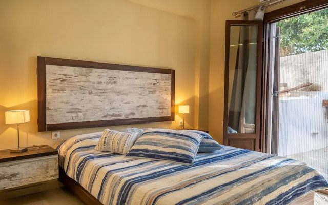 Theoxenia Suites