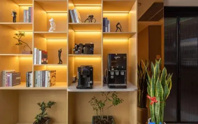 Qingteng Yisu Hotel (Yuyao Shinan West Road Branch)