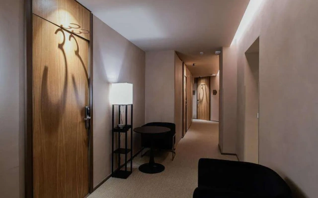 163 Boutique Hotel