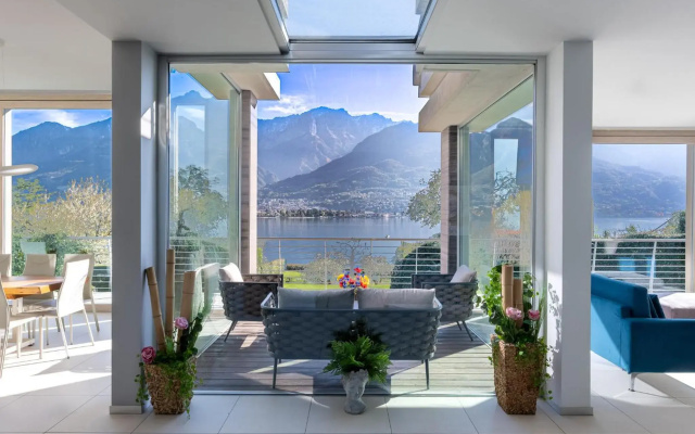 Villa Costanza-Private Seasonal Warm Pool and Sauna- Bellagio Village Residence