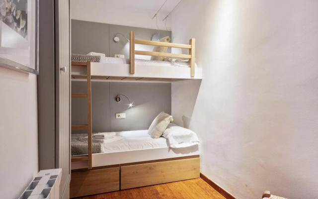 Luderna - Apartamento con terraza Bonaigua B3 Toran
