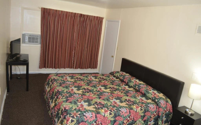 Budget Inn