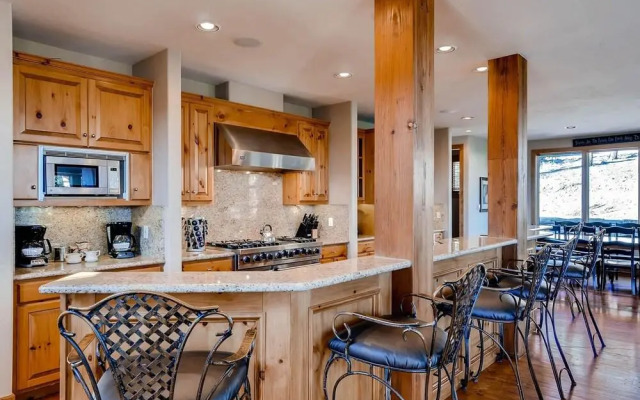 Westridge Lodge