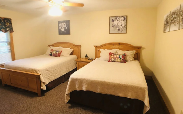 Briarstone Lodge Condo 13B - Two Bedroom Condo