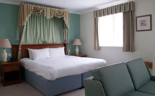 The Tong Park Hotel