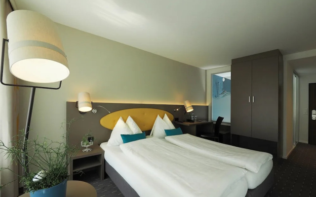 Hotel Holiday