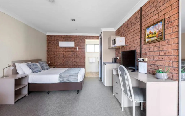 Bomaderry Motor Inn